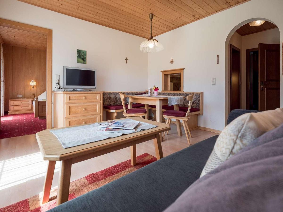 Haus Ferienglueck Lägenhet Ramsau am Dachstein Exteriör bild