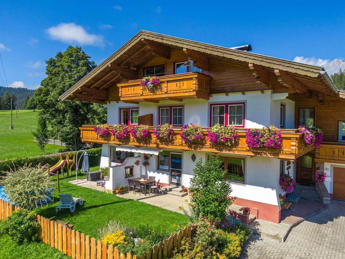 Haus Ferienglueck Lägenhet Ramsau am Dachstein Exteriör bild