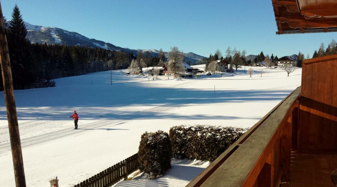 Haus Ferienglueck Lägenhet Ramsau am Dachstein Exteriör bild